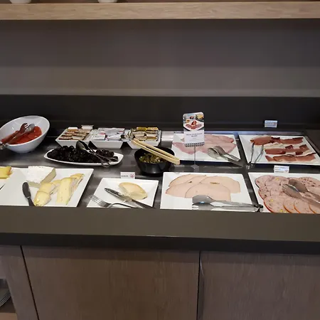 머큐어 콜마르 상트르 운터린덴 4*