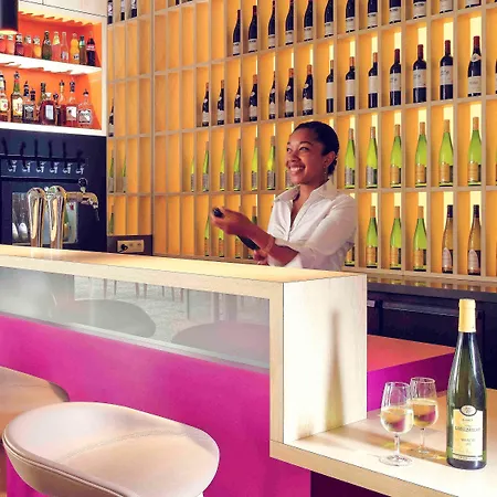 Mercure Centre Unterlinden Hotel 4*