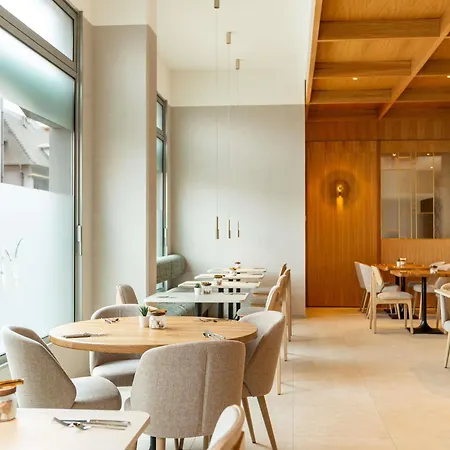 Hotel Mercure Centre Unterlinden 4*