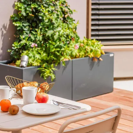 Mercure Centre Unterlinden Hotel 4*