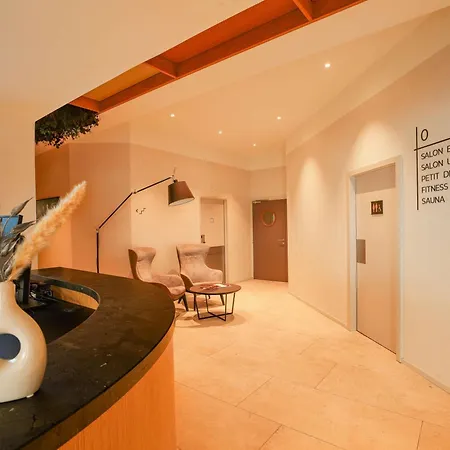 Hotel Mercure Centre Unterlinden 4*