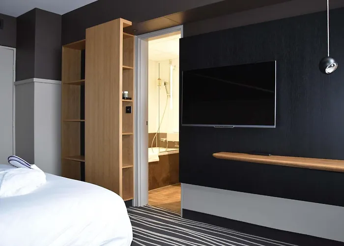 Hotel Mercure Centre Unterlinden 4*